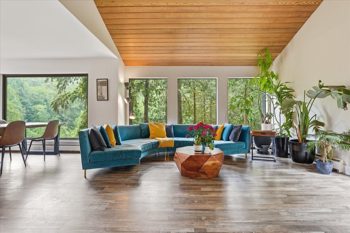 Living room opening to the outdoors