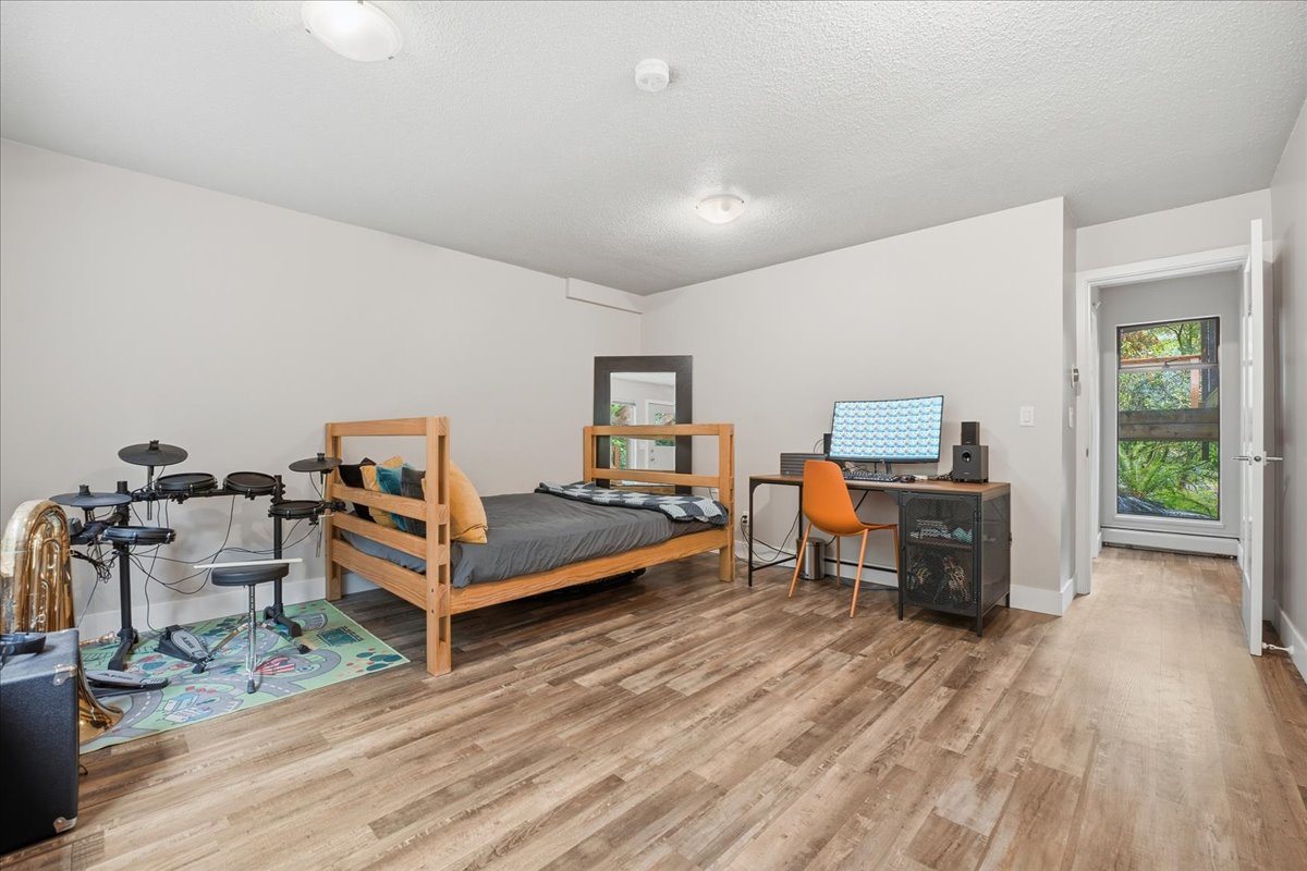Second view of the play room