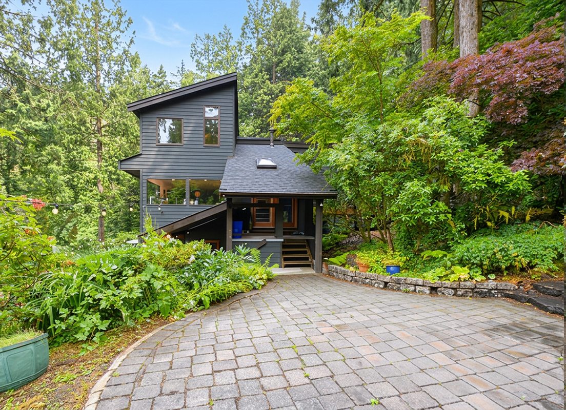 Green side yard